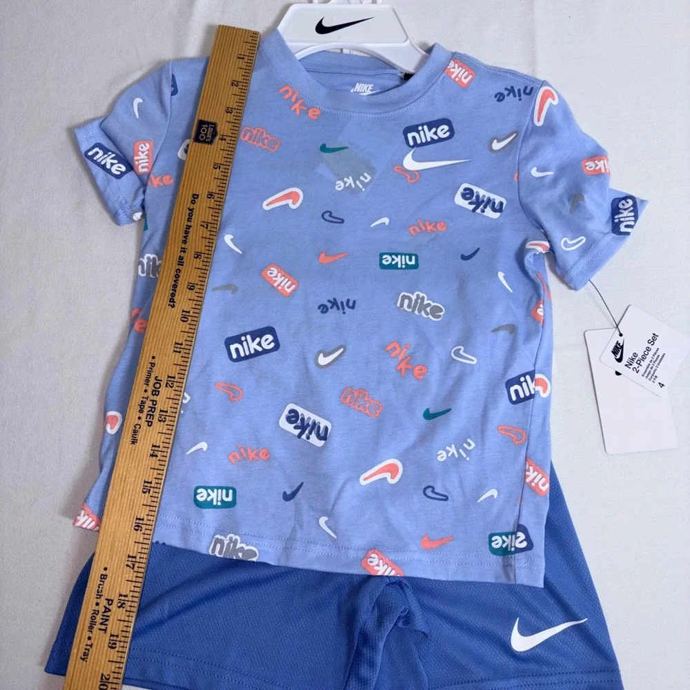 Nike 2-Piece Set 4 Blue Beyond NEW Logo Tee Mesh Shorts 86M858-UAV